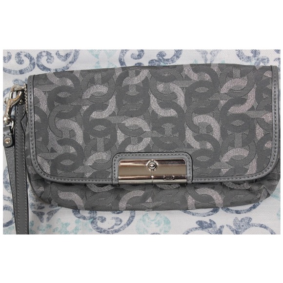 Coach Signature C Monogram Wristlet Clutch‎ Gray Silver Metallic Leather Trim